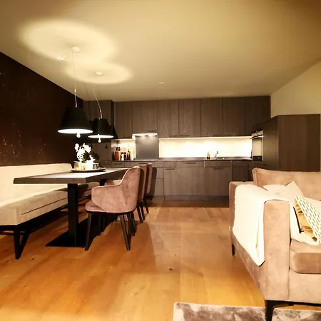Hollywood 1 Appartement-fewo 6-bettwohnung By Interhome Apartment *